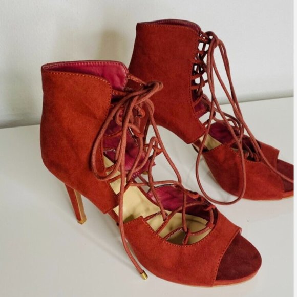 Shoedazzle Mayelin Lace-Up Open toe Ankle Bootie Size 8 - Picture 3 of 5